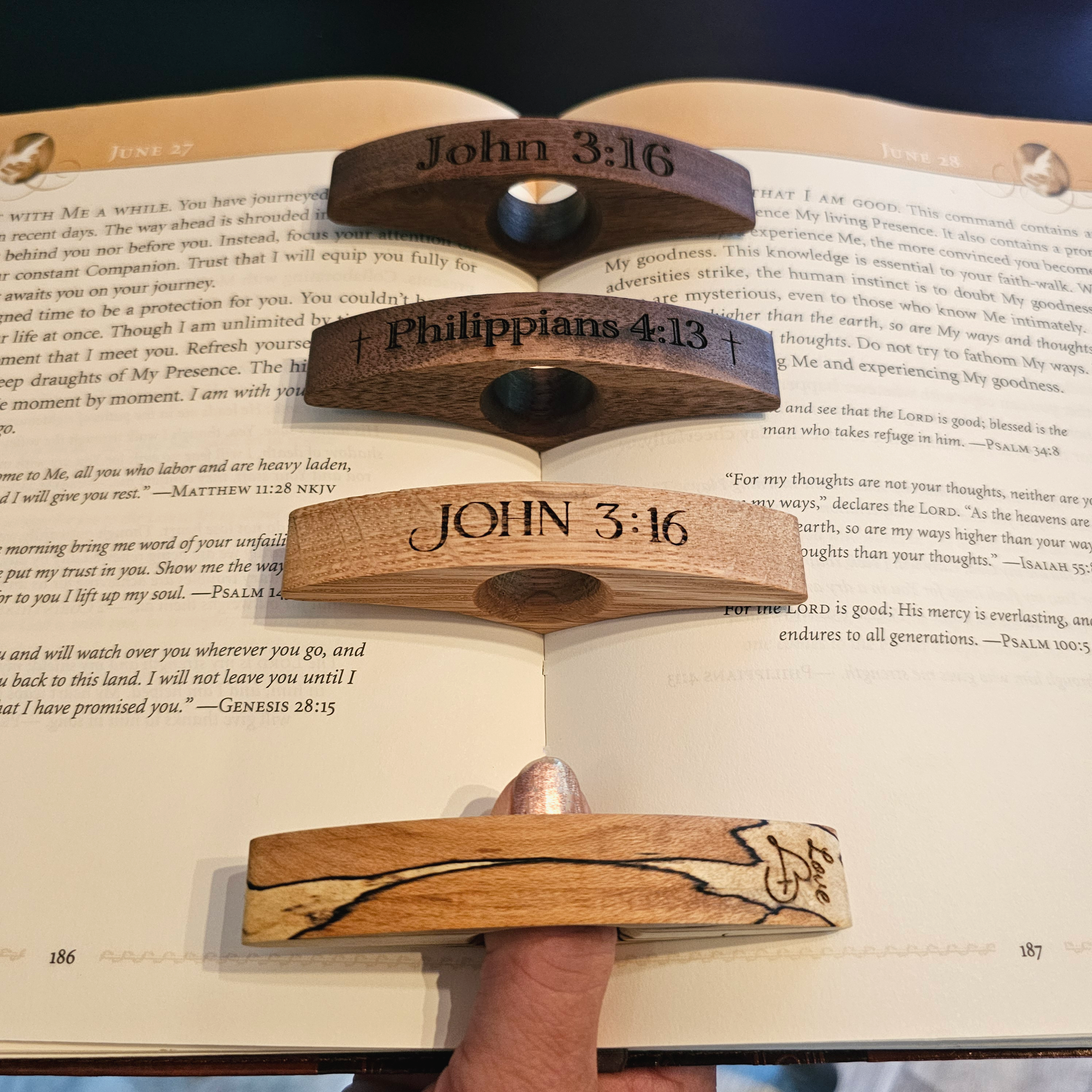 The Bookthumb Page Holder